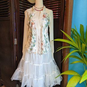 Anthropologie NWT Floral Embroidered Cream Blouse Size SML